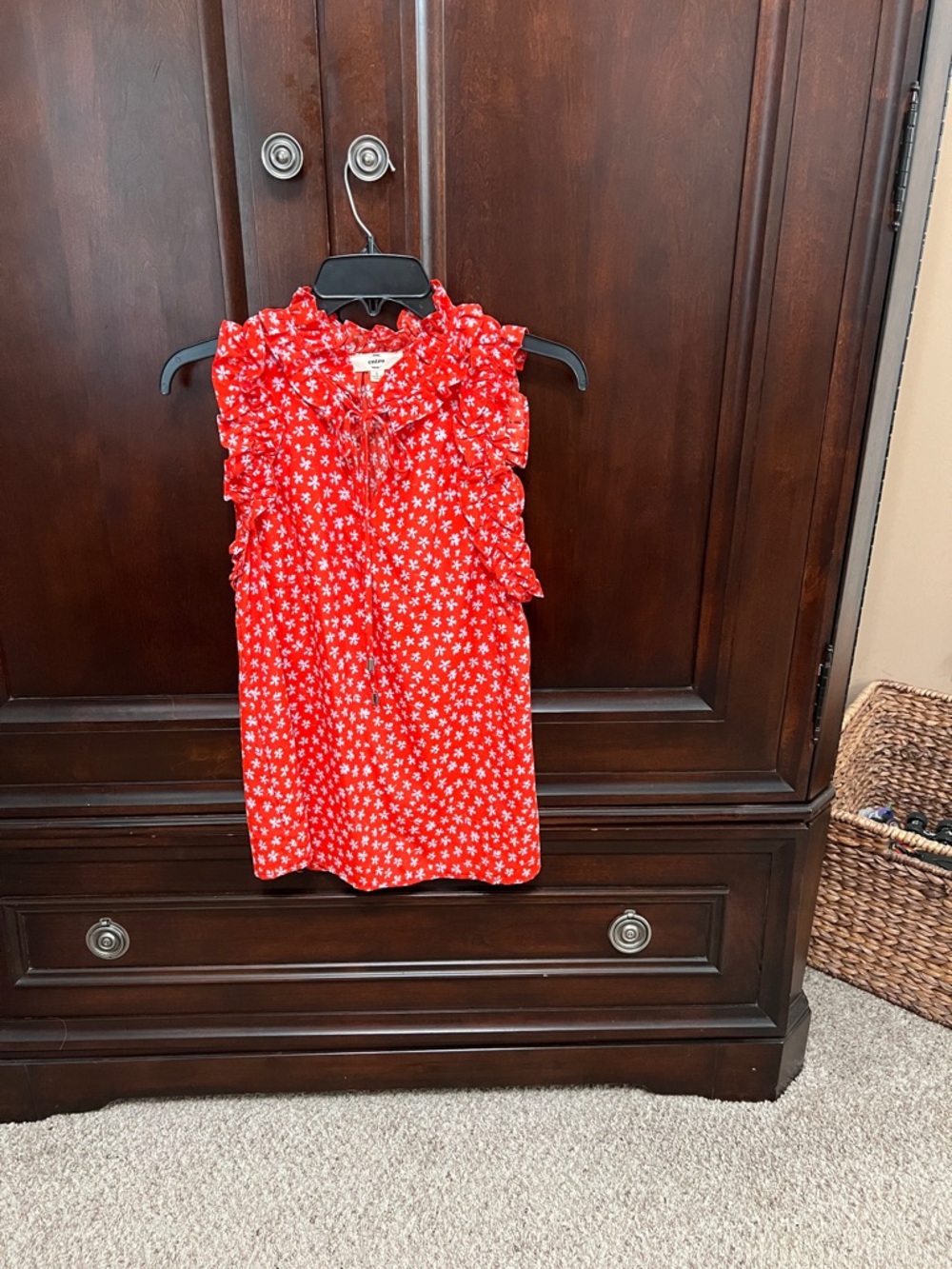 entro Red Floral Ruffle Tie-Neck Sleeveless Top